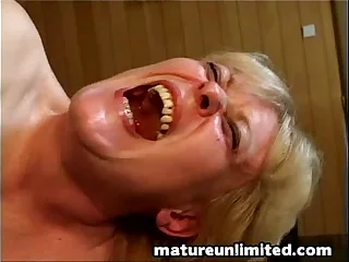 14290 amateur porn videos